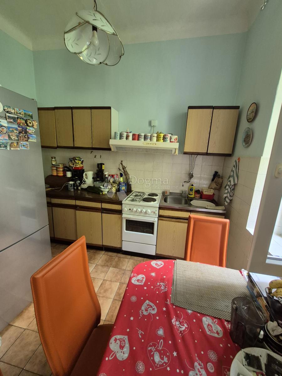 Allogio Belveder, Rijeka, 4.720m2