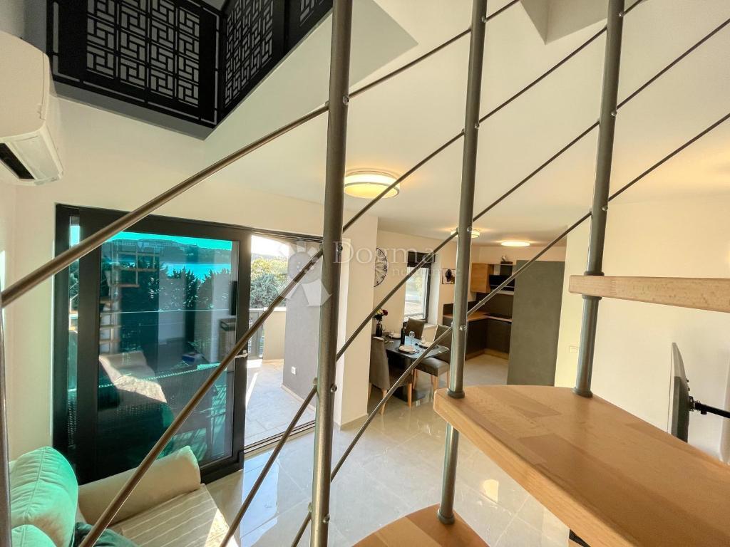 3 appartamenti a Pješćana uvala