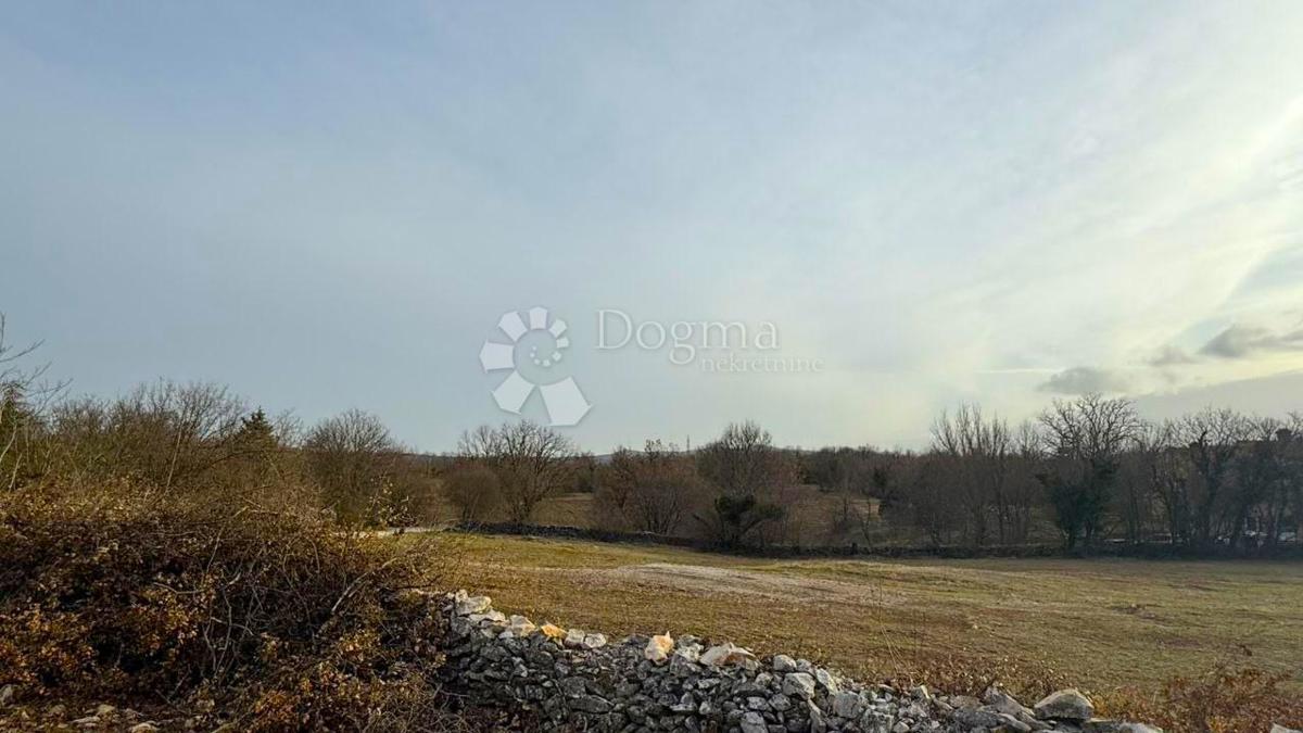 Terreno edificabile Labin, 1.260m2