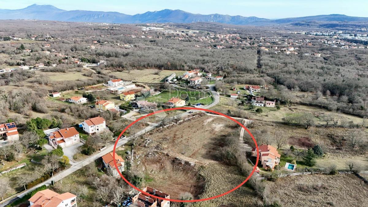Terreno edificabile Labin, 1.260m2