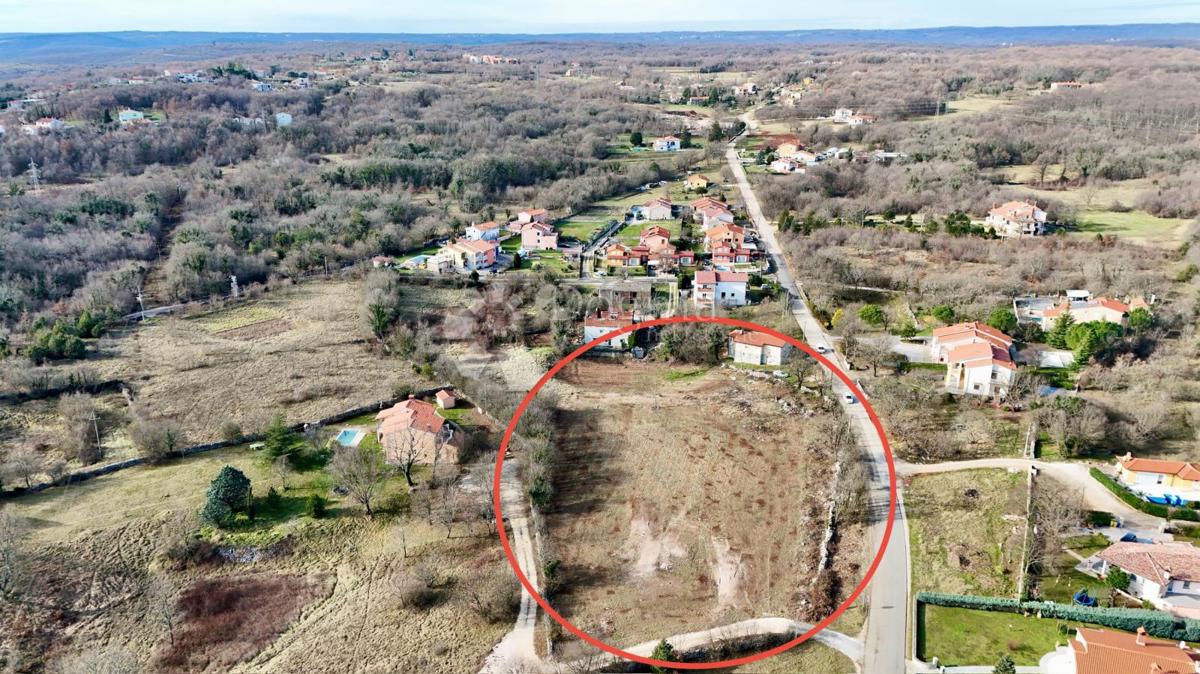 Terreno edificabile Labin, 1.260m2