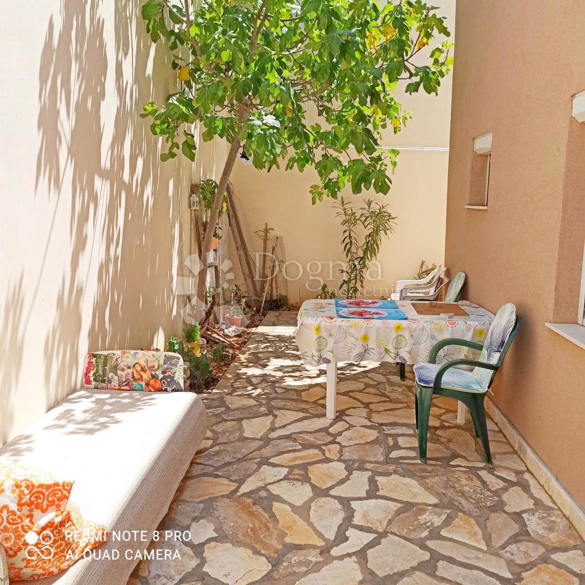 Casa Kruševo, Obrovac, 284,53m2