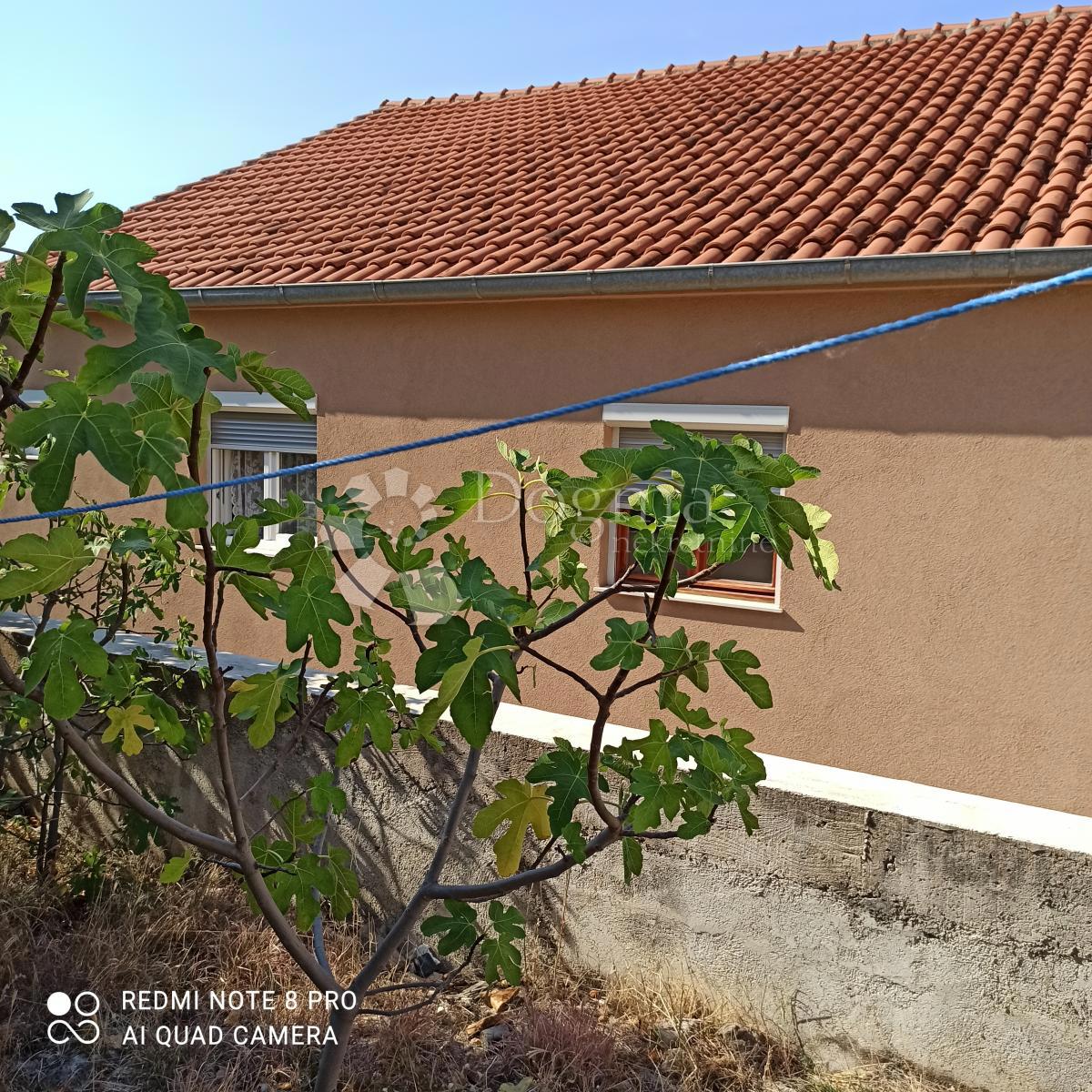 Casa Kruševo, Obrovac, 284,53m2