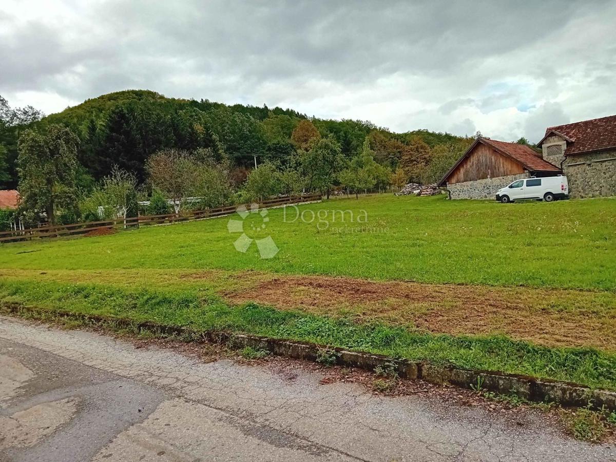 Terreno edificabile Prozor, Otočac, 2.003m2