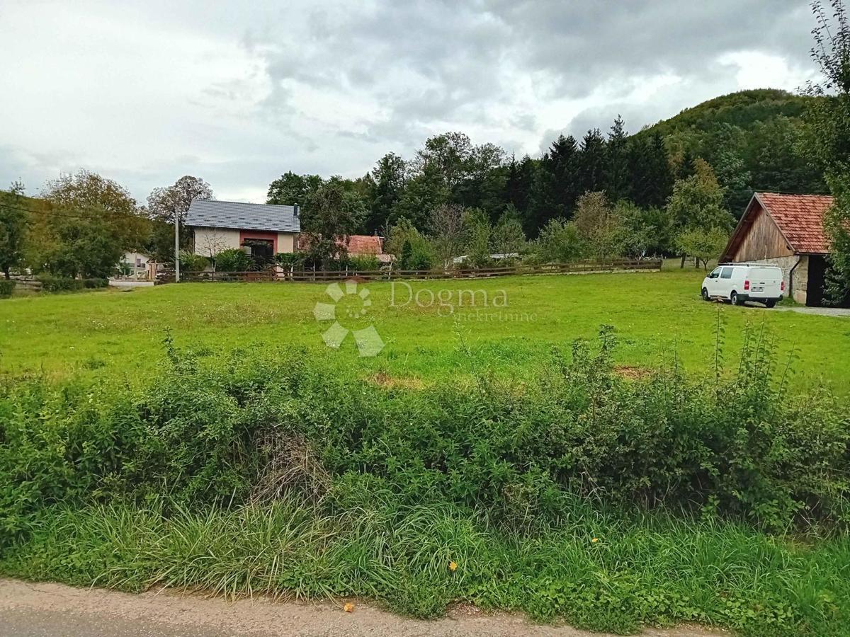 Terreno edificabile Prozor, Otočac, 2.003m2