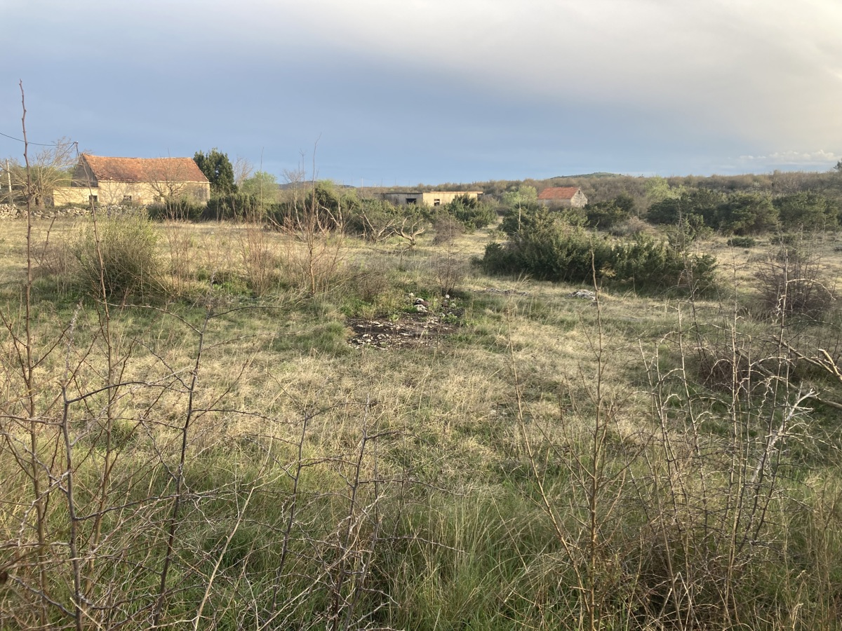 Terreno edificabile Čista Mala, Vodice, 8.000m2