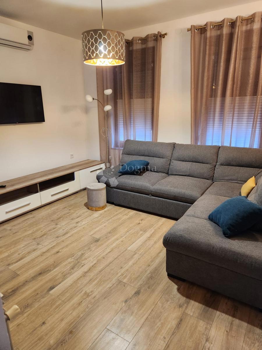 Casa Centar Ivanić-Grad, Ivanić-Grad, 66m2