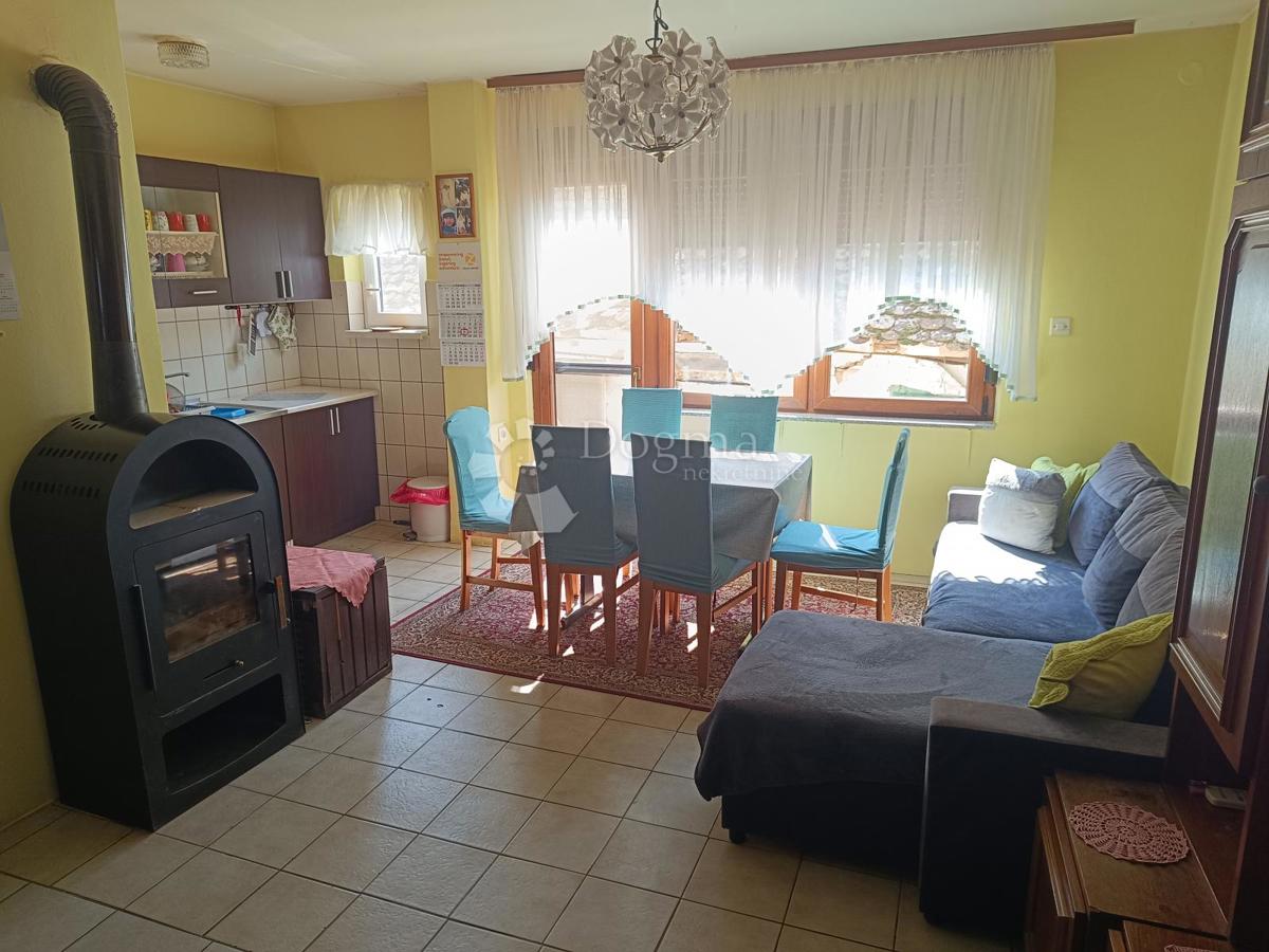 Casa Aljmaš, Erdut, 415m2