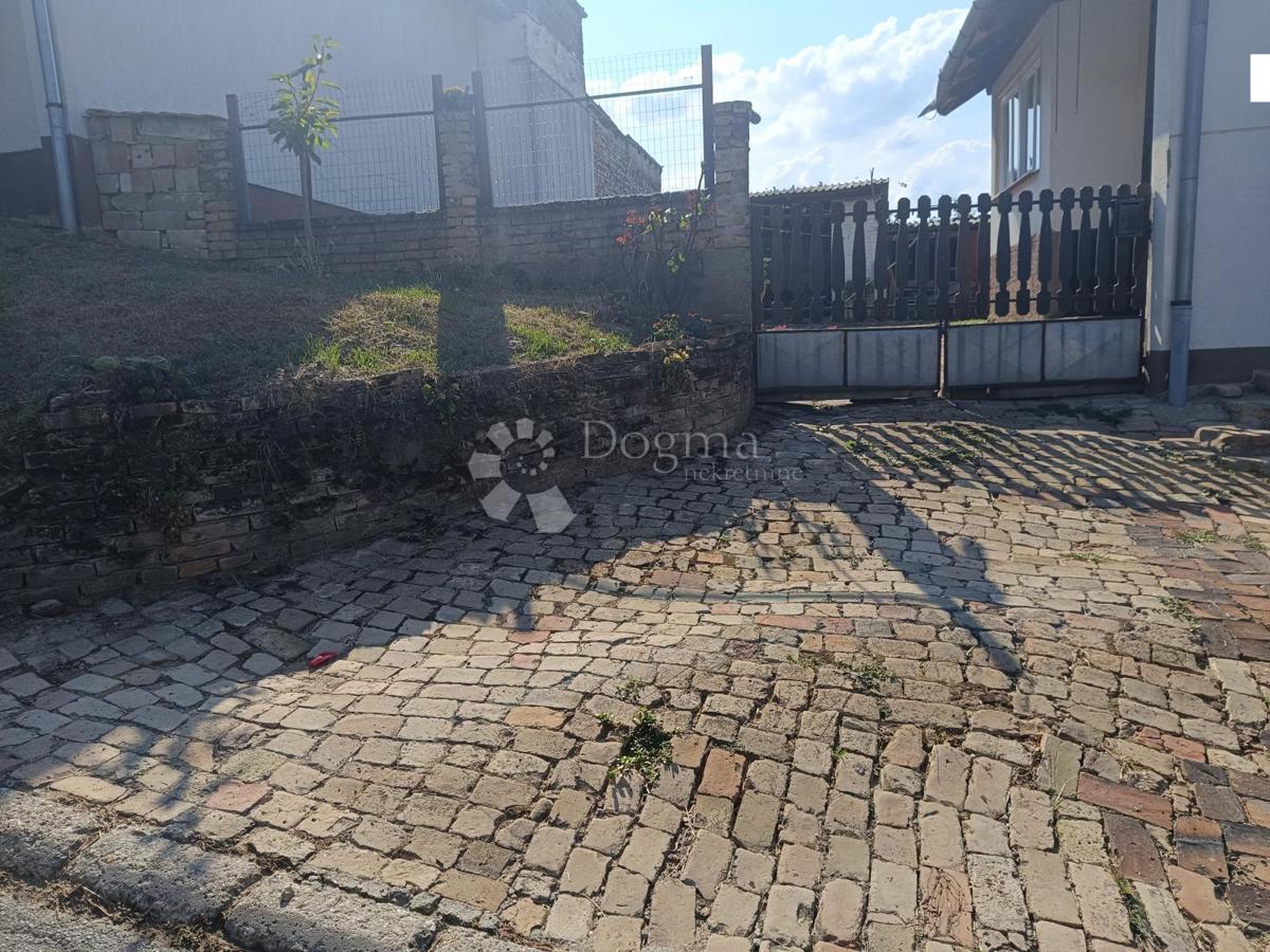 Casa Aljmaš, Erdut, 415m2