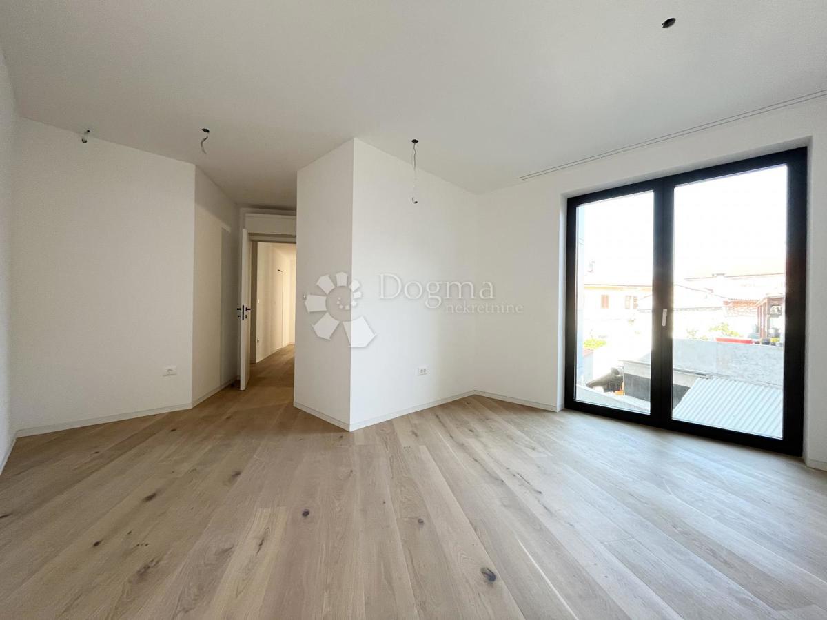 Appartamento di lusso nel cuore di Umago