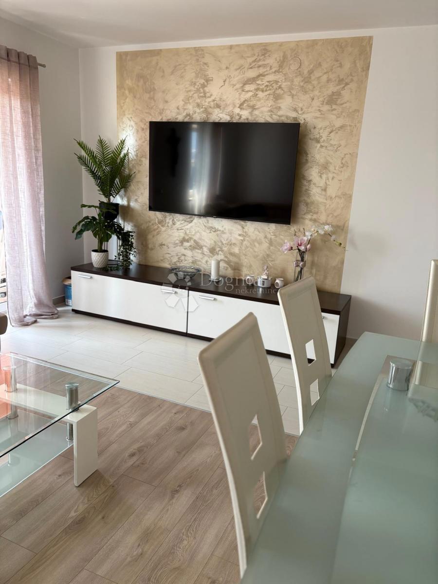 Allogio Peroj, Vodnjan, 60m2