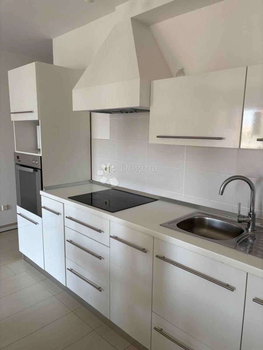 Allogio Peroj, Vodnjan, 60m2