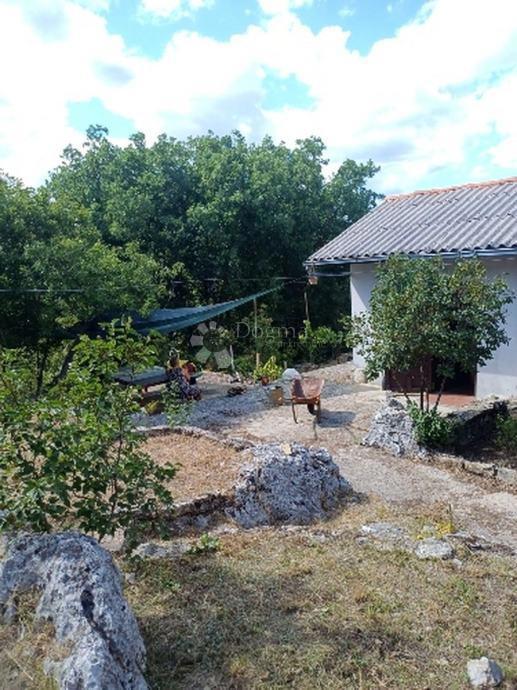 Terreno edificabile Veliki Bročanac, Klis, 1.736m2