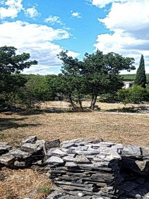 Terreno edificabile Veliki Bročanac, Klis, 1.736m2