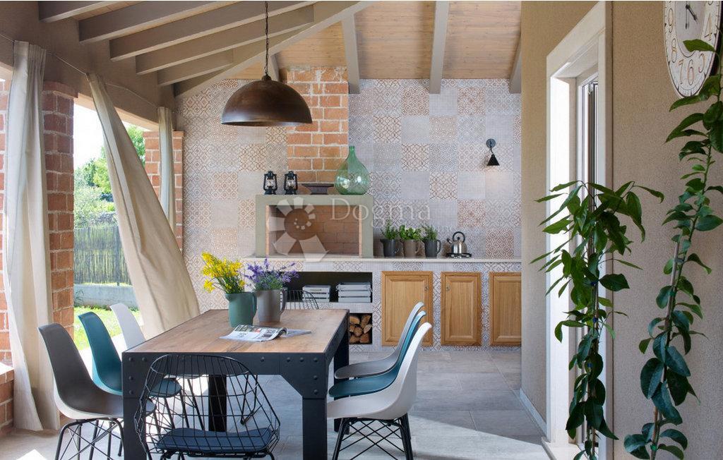 Casa Divšići, Marčana, 220m2