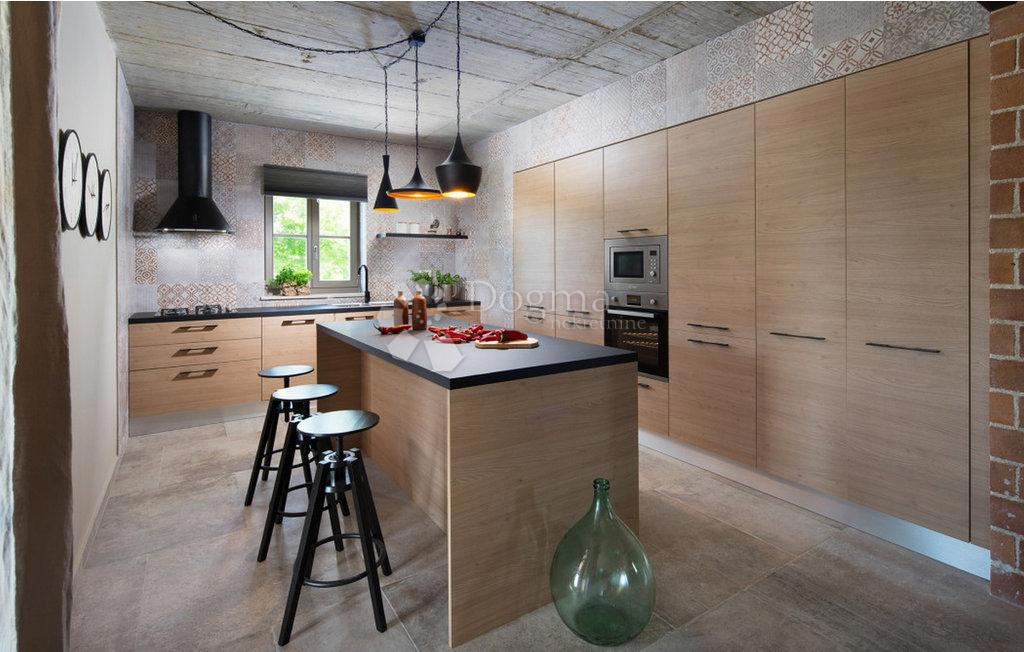 Casa Divšići, Marčana, 220m2