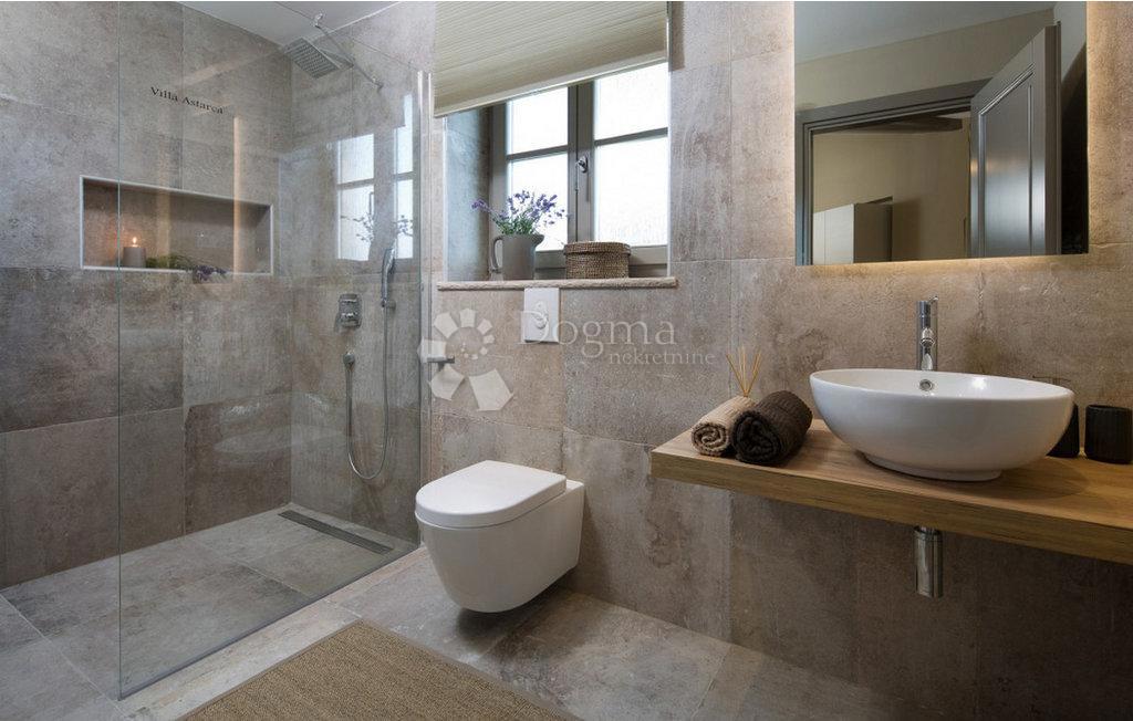 Casa Divšići, Marčana, 220m2