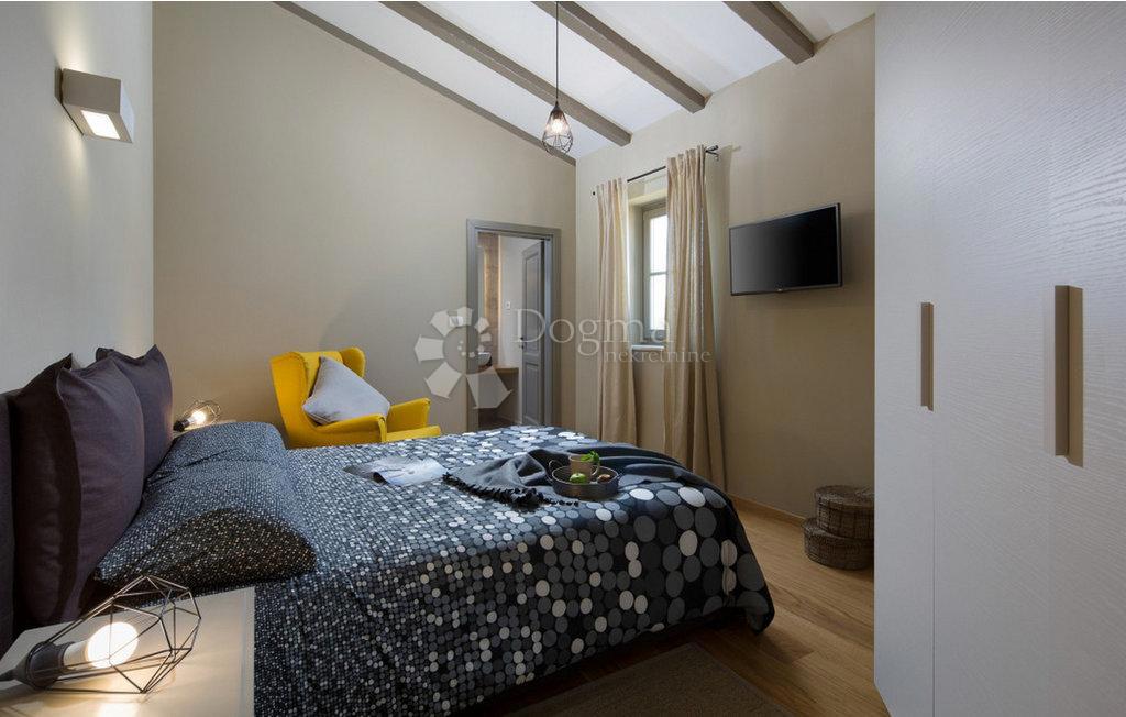 Casa Divšići, Marčana, 220m2