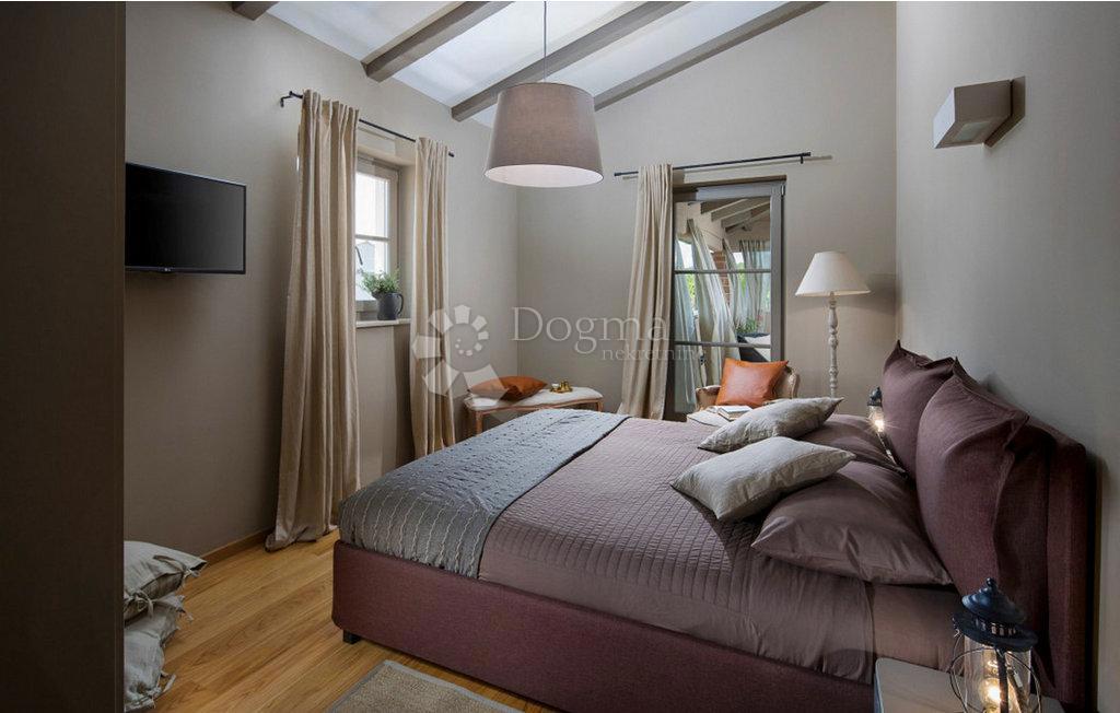 Casa Divšići, Marčana, 220m2