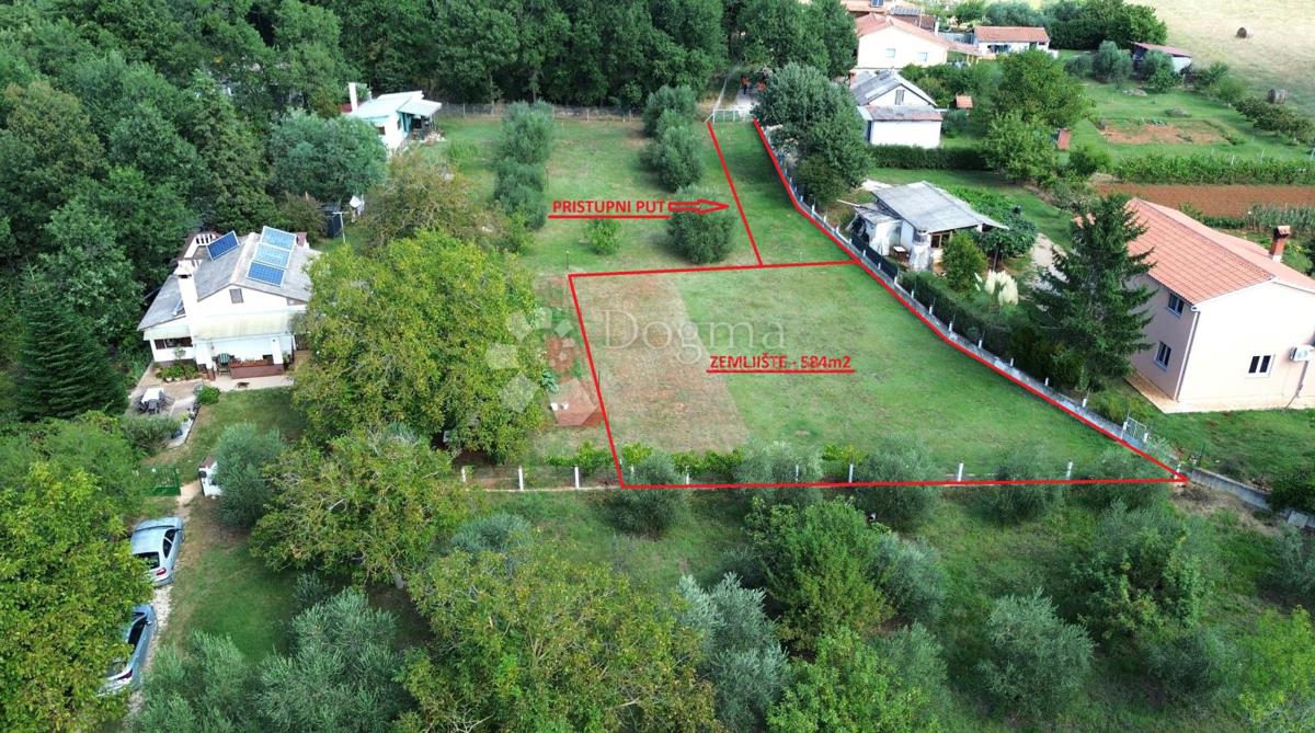 Terreno Loborika, Marčana, 658m2