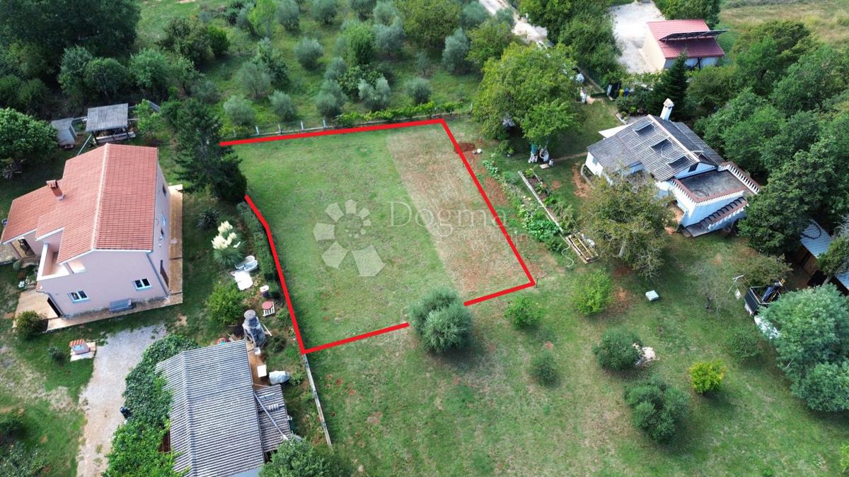 Terreno Loborika, Marčana, 658m2