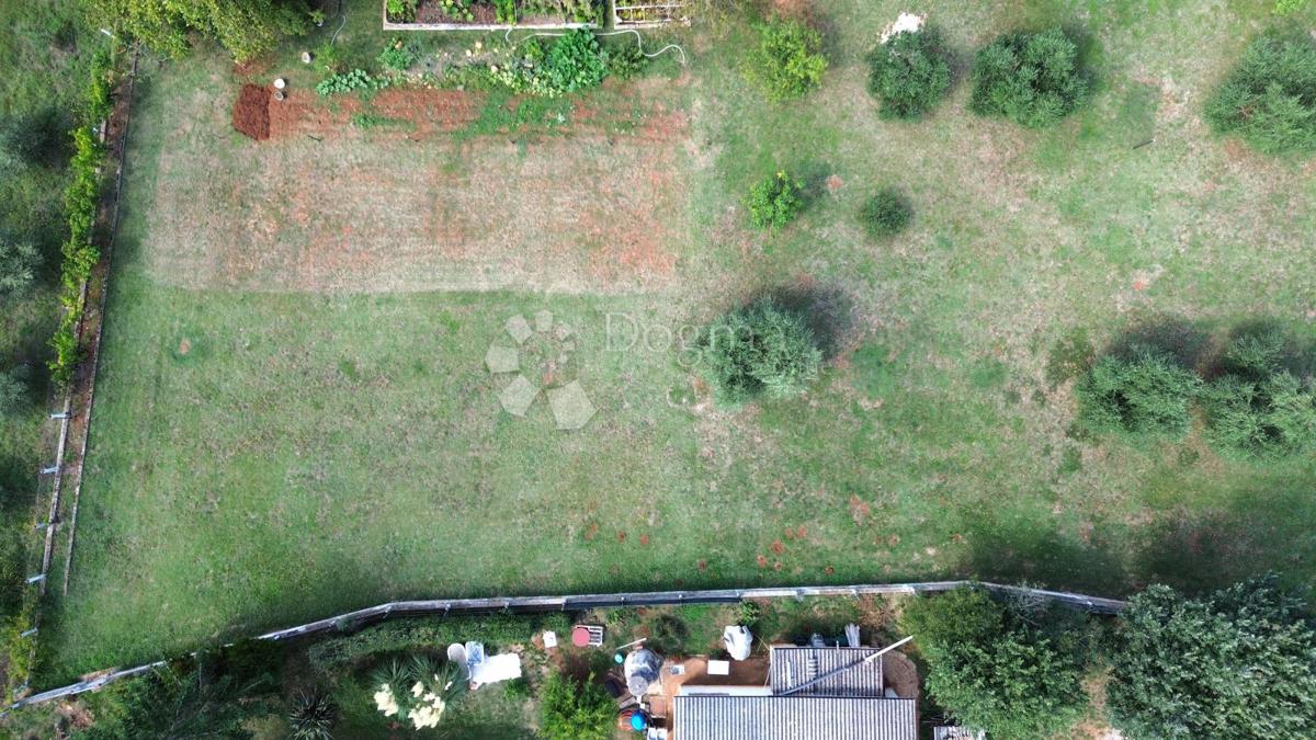 Terreno Loborika, Marčana, 658m2