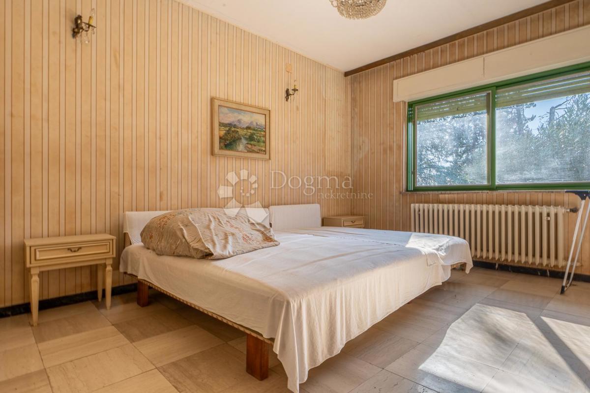 Casa Oprić, Opatija - Okolica, 320m2