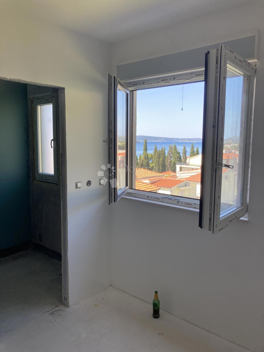 NUOVO EDIFICIO SEGET DONJI, APPARTAMENTO CON 3 CAMERE DA LETTO (BS-6) – A 200 m DAL MARE!