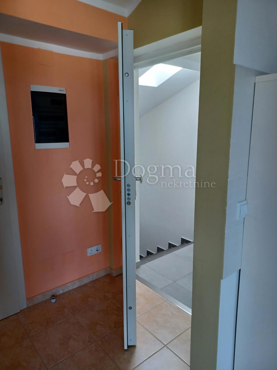 Allogio Lovran, 73,99m2