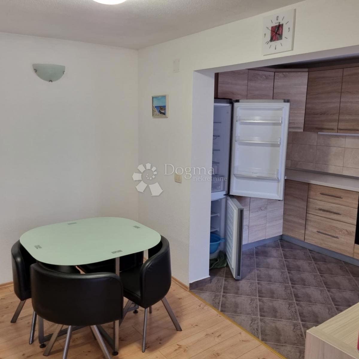 Casa Sveti Kajo, Solin, 300m2