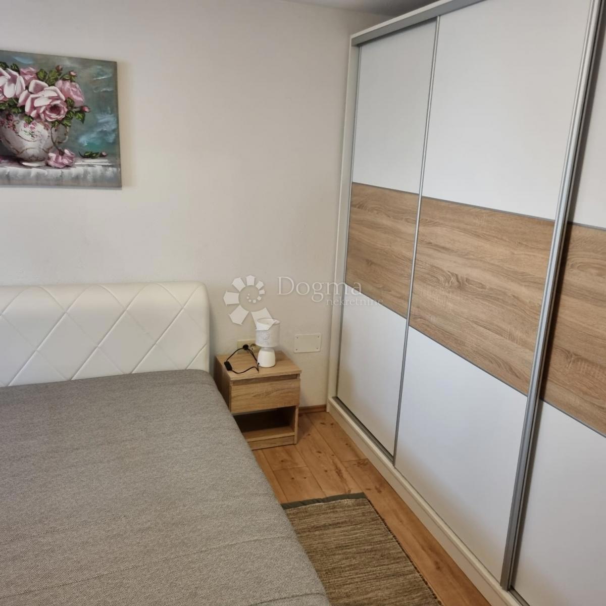 Casa Sveti Kajo, Solin, 300m2