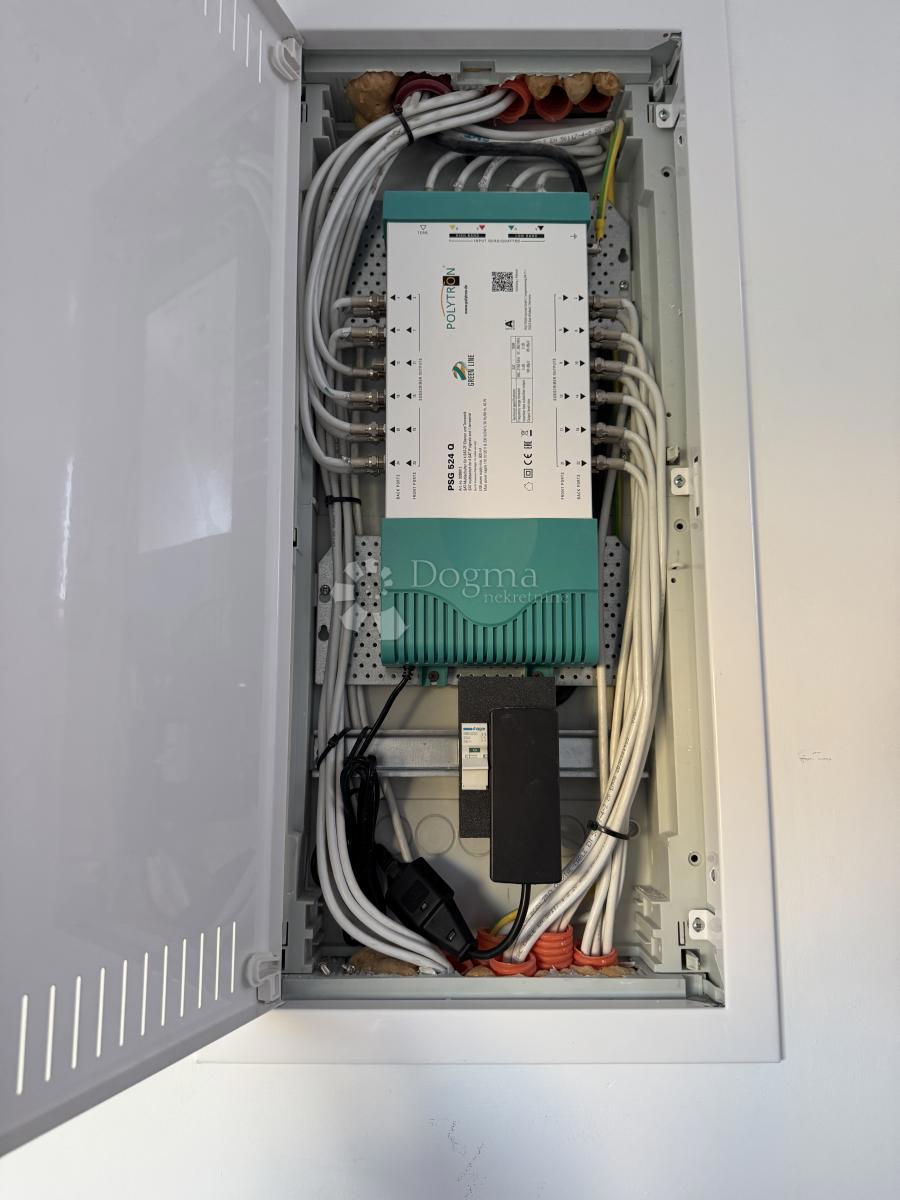 Allogio Maslenica, Jasenice, 107m2