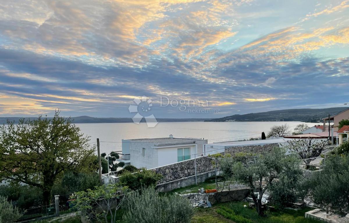 Allogio Maslenica, Jasenice, 107m2