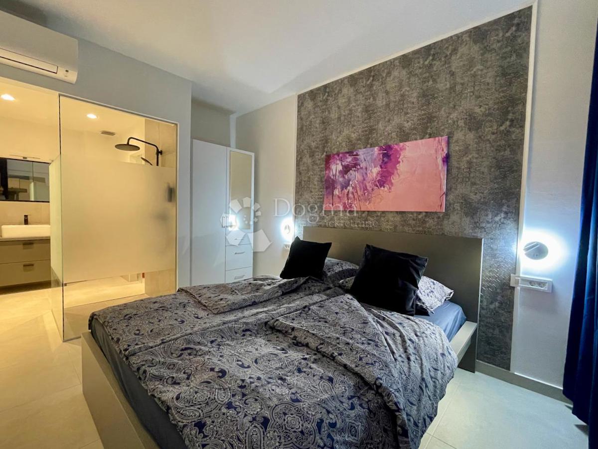 Allogio Maslenica, Jasenice, 107m2