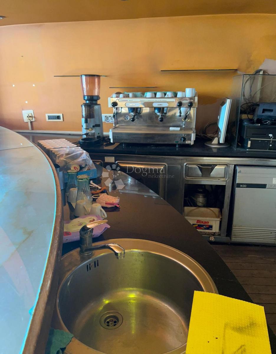 Locale commerciale Knežija, Trešnjevka - Jug, 87,75m2