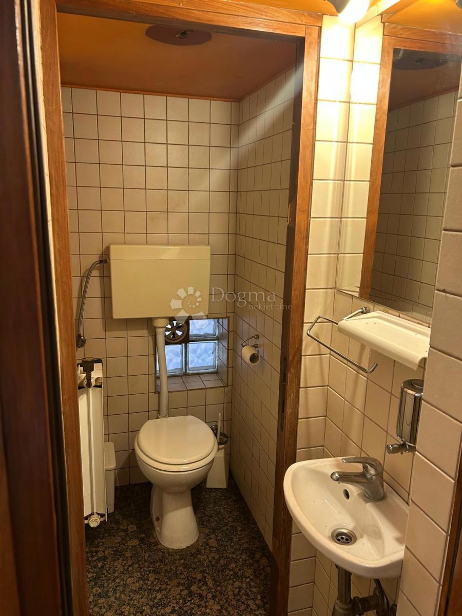 Locale commerciale Knežija, Trešnjevka - Jug, 87,75m2