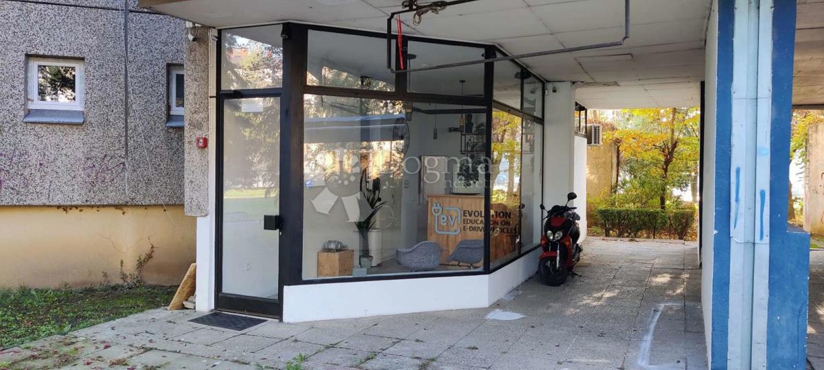 Locale commerciale Špansko, Stenjevec, 50,53m2