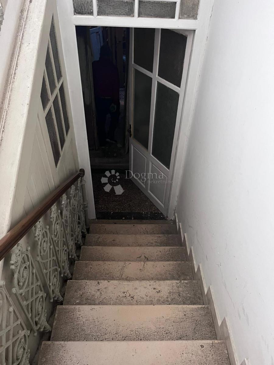 Allogio Opatija - Centar, Opatija, 65m2