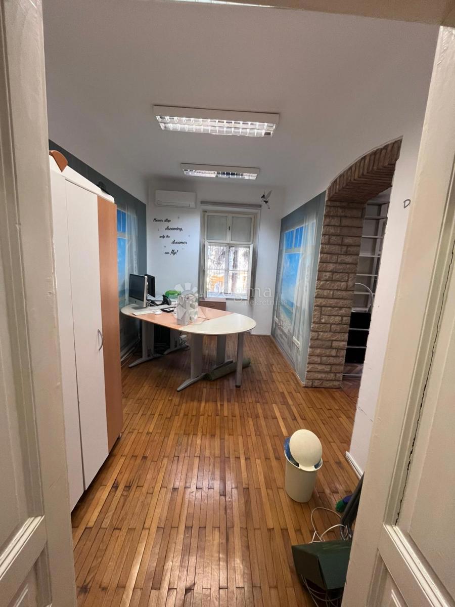 Allogio Opatija - Centar, Opatija, 65m2