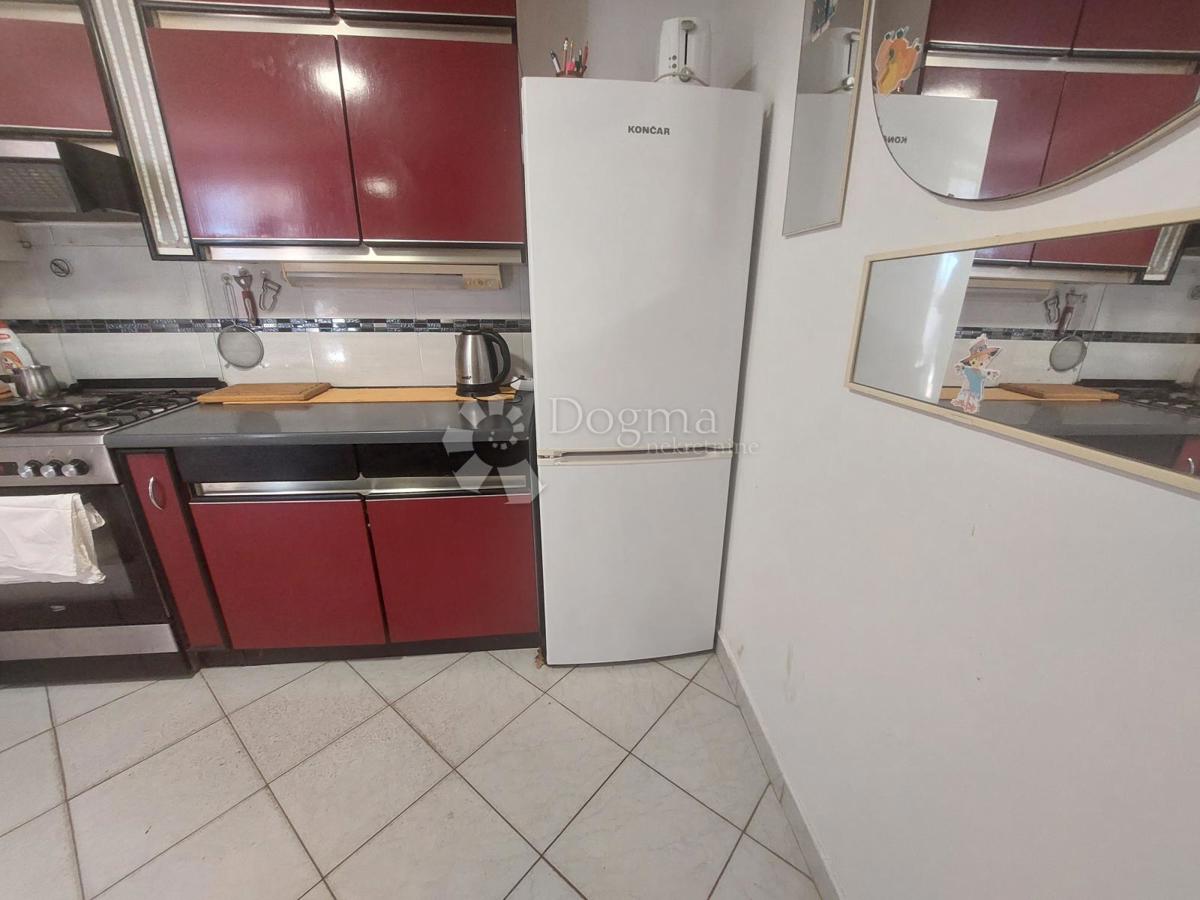 Casa Maslenica, Jasenice, 92m2