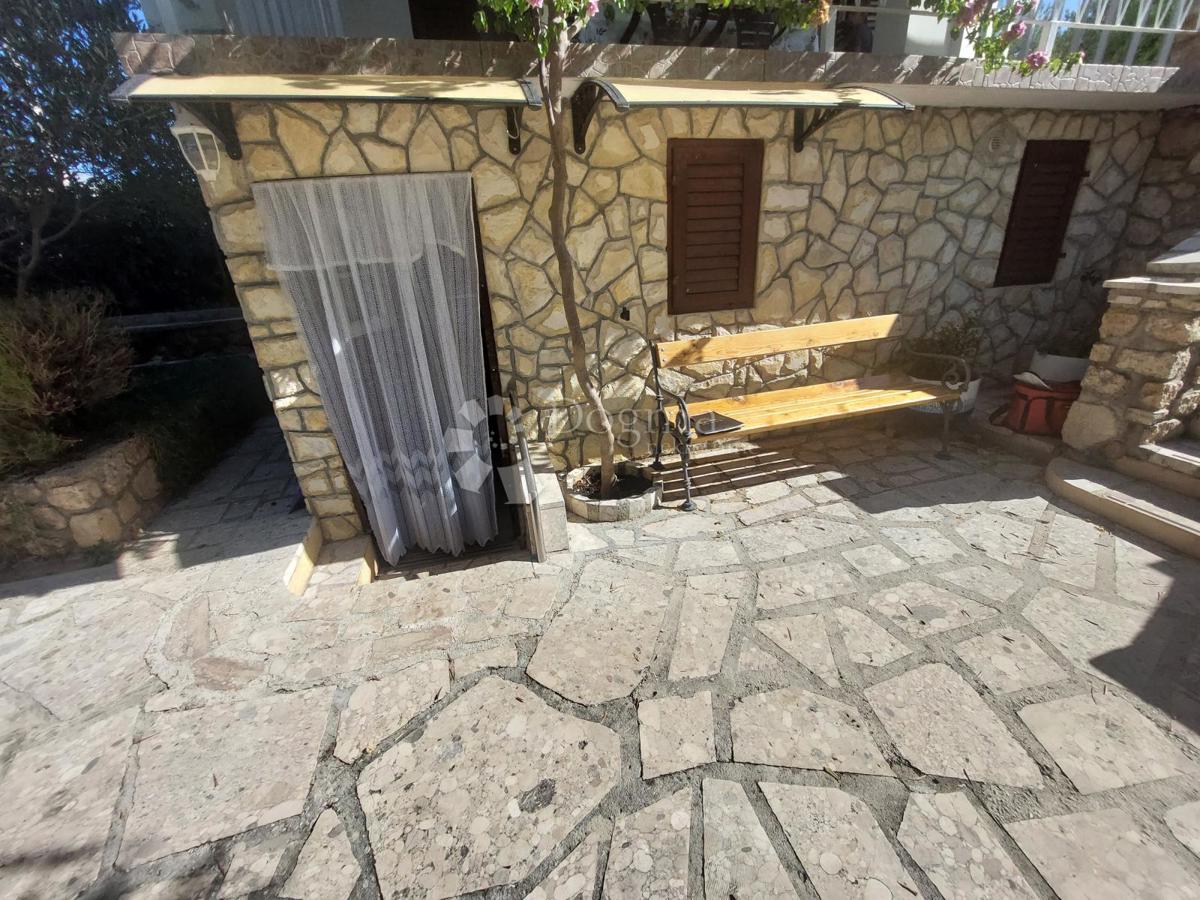 Casa Maslenica, Jasenice, 92m2