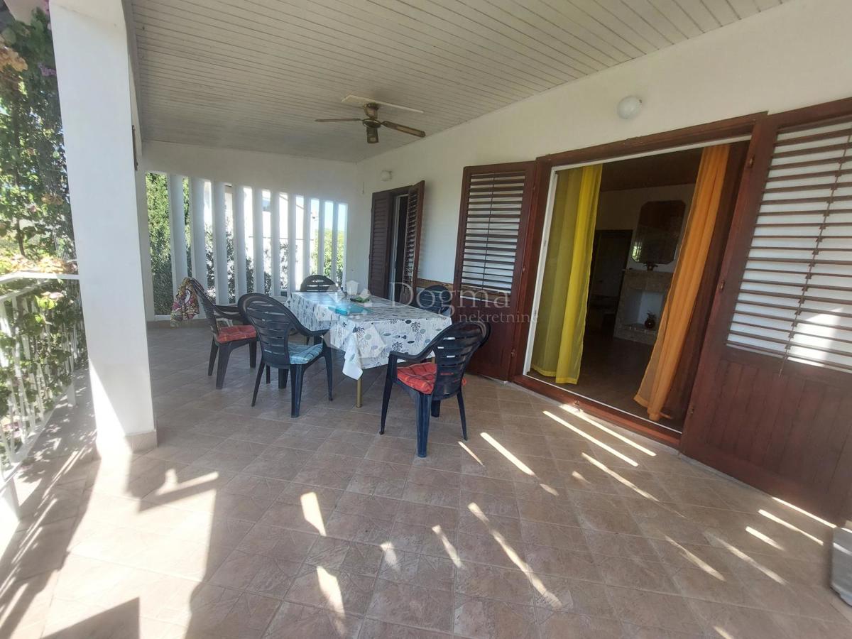 Casa Maslenica, Jasenice, 92m2