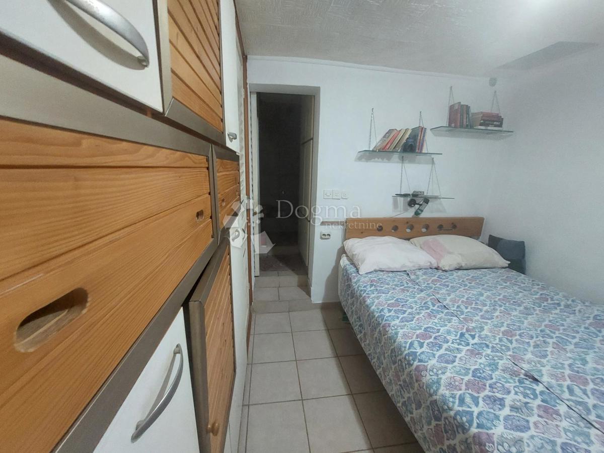 Casa Maslenica, Jasenice, 92m2