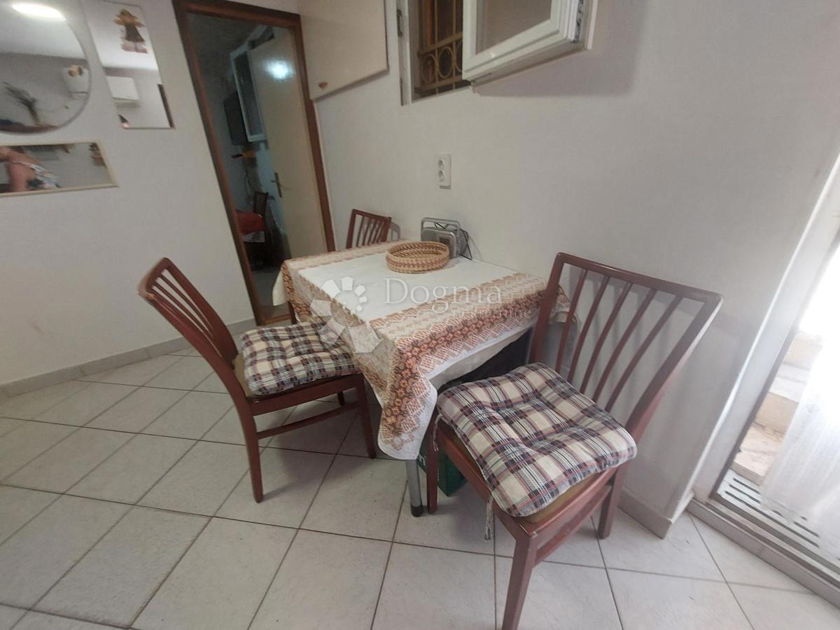 Casa Maslenica, Jasenice, 92m2