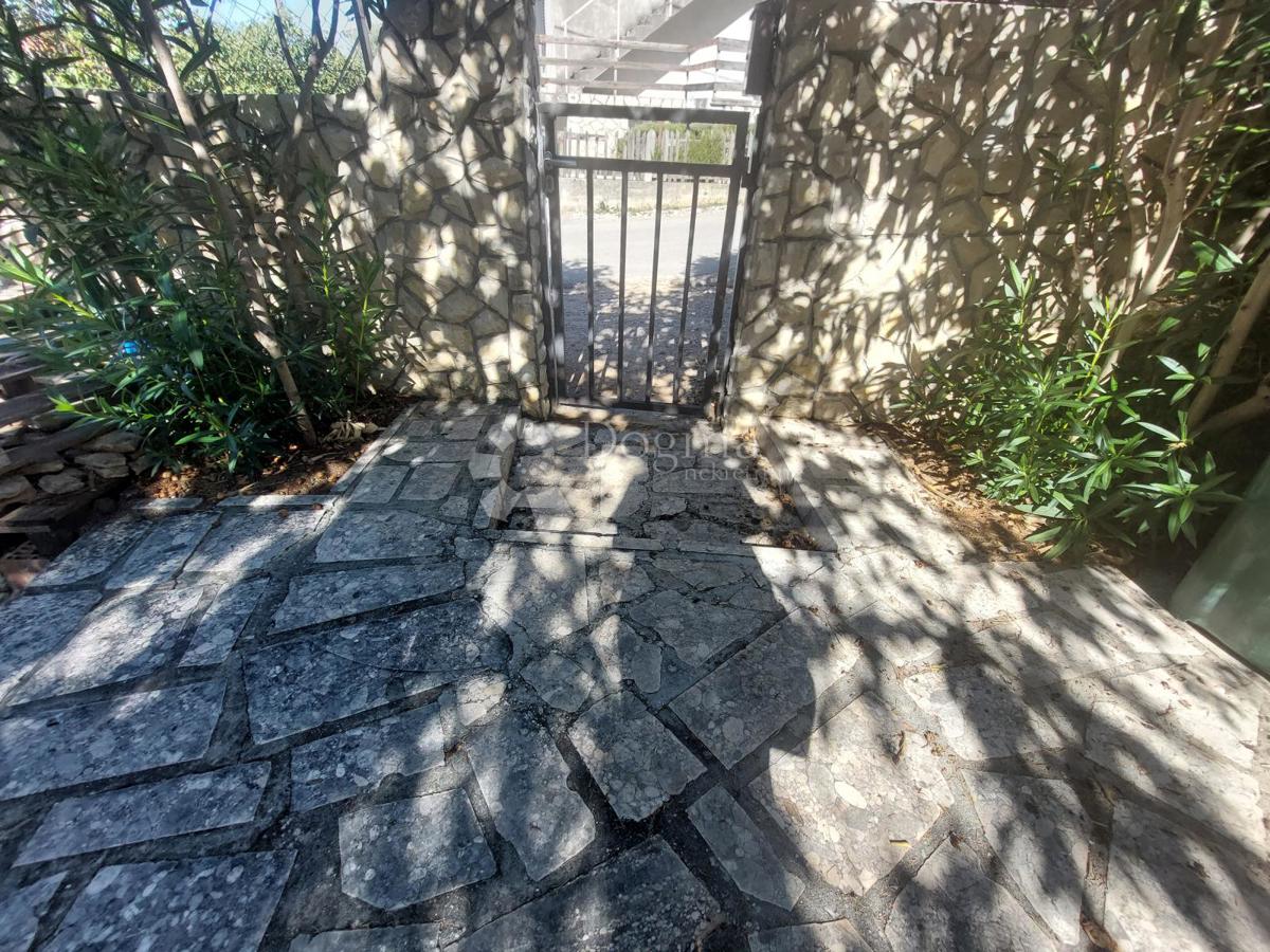 Casa Maslenica, Jasenice, 92m2