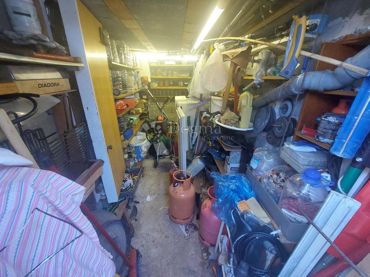 Casa Maslenica, Jasenice, 92m2