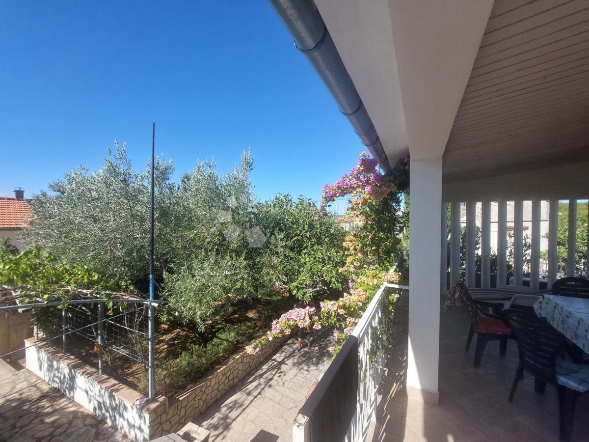 Casa Maslenica, Jasenice, 92m2