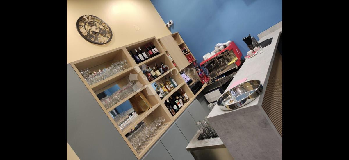 Locale commerciale Donja Dubrava, 30,76m2