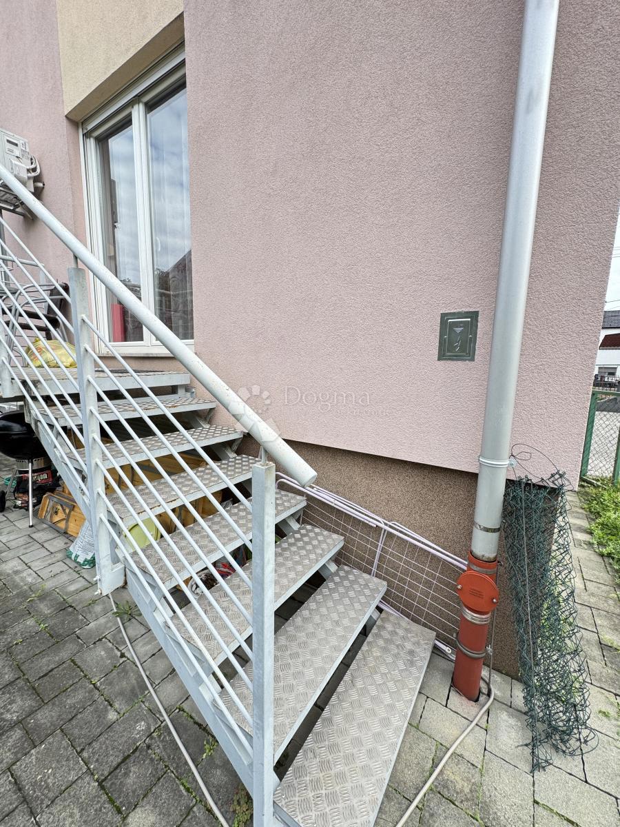 Allogio Rudeš, Trešnjevka - Sjever, 67,83m2