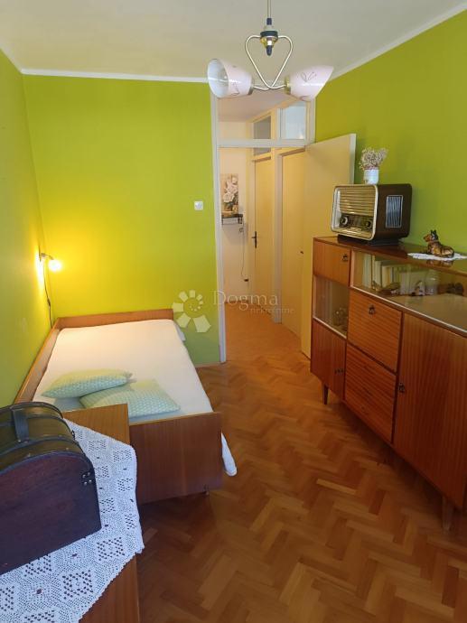 Allogio Varoš, Šibenik, 65m2